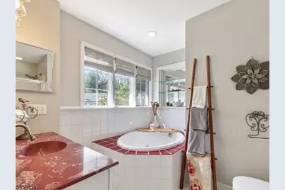 30 Laurel Dr, Wayne, NJ 07470 - Photo 10