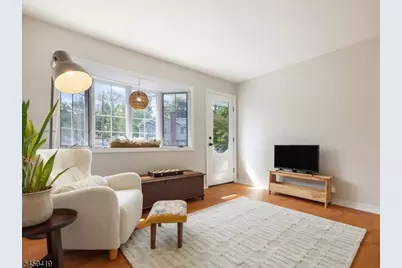 30 Laurel Dr, Wayne, NJ 07470 - Photo 24
