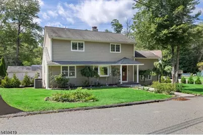 30 Laurel Dr, Wayne, NJ 07470 - Photo 2