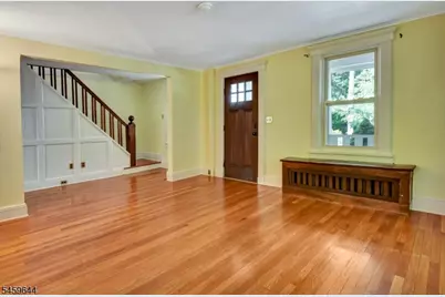 509 Farview St, Ridgewood, NJ 07450 - Photo 4