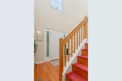 63 Averell Dr, Parsippany, NJ 07950 - Photo 4