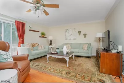 63 Averell Dr, Parsippany, NJ 07950 - Photo 10
