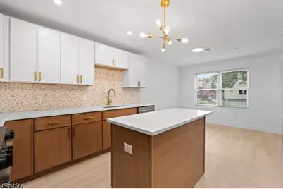 645 S 10th St Unit #1, Newark, NJ 07108 - Photo 10
