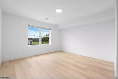 645 S 10th St Unit #1, Newark, NJ 07108 - Photo 2