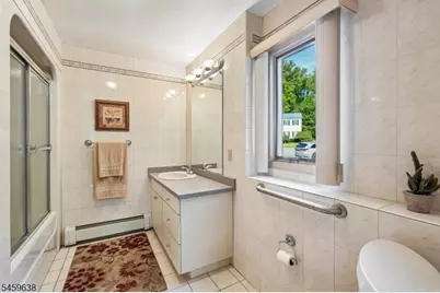 19 Brook Hollow Ct, Hawthorne, NJ 07506 - Photo 34