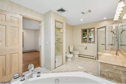 19 Brook Hollow Ct, Hawthorne, NJ 07506 - Photo 26