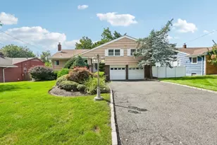 3 Wedgewood Dr, West Orange Township, NJ 07052 - Photo 1