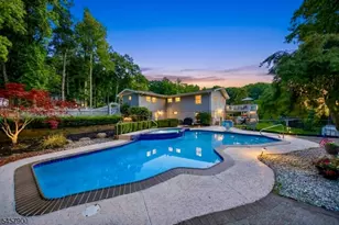 25 Sachem Rd, Jefferson Township, NJ 07849 - Photo 2