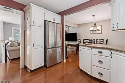 109 Valley View Trl, Sparta Township, NJ 07871 - Photo 4