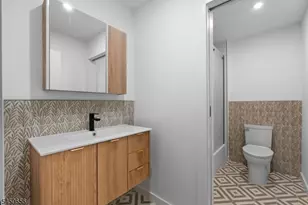 645 S 10th St Unit, Newark, NJ 07108 - Photo 6