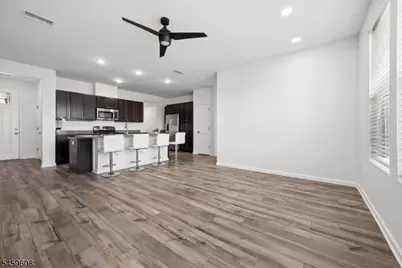 82 Depot Way, Dunellen, NJ 08812 - Photo 6