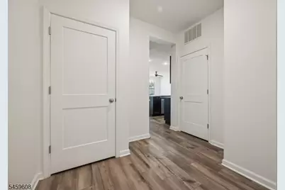82 Depot Way, Dunellen, NJ 08812 - Photo 16