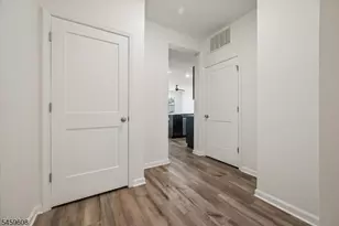 82 Depot Wy, Dunellen, NJ 08812 - Photo 16