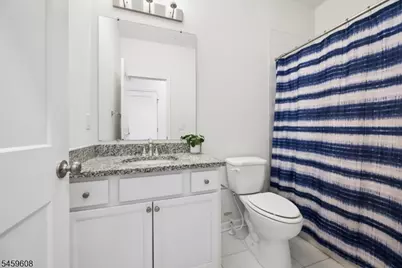 82 Depot Way, Dunellen, NJ 08812 - Photo 26