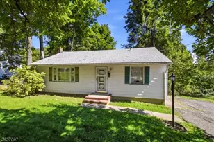 24 Jordan Terrace, Dover, NJ 07801 - Photo 2