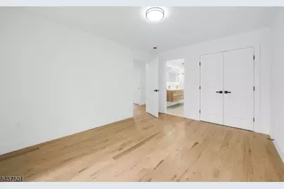 1880 Long Ter, Union Township, NJ 07083 - Photo 28