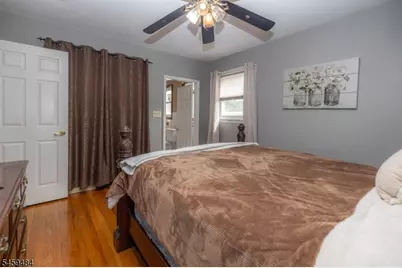528 Conant St, Hillside Twp., NJ 07205 - Photo 12