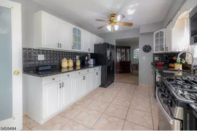 528 Conant St, Hillside Twp., NJ 07205 - Photo 8