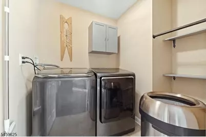 247 Mount Pleasant Ave, Newark, NJ 07104 - Photo 32