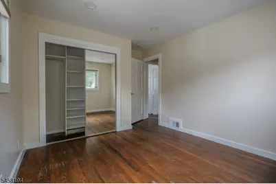 22 Bryant Dr, Livingston, NJ 07039 - Photo 18