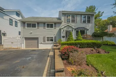 22 Bryant Dr, Livingston, NJ 07039 - Photo 4