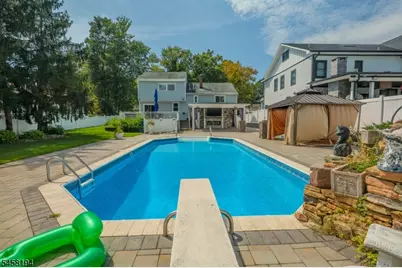22 Bryant Dr, Livingston, NJ 07039 - Photo 8