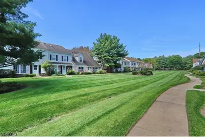 25 Tisbury Ct, Scotch Plains Township, NJ 07076 - Photo 4