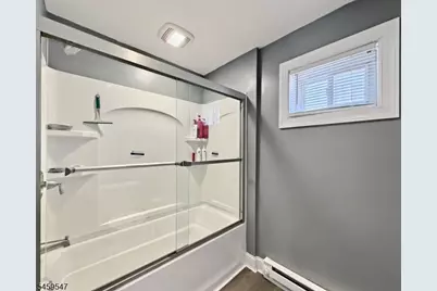 733 Schuyler Ave, Lyndhurst Township, NJ 07071 - Photo 10
