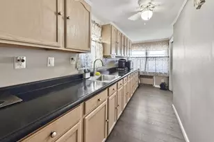 733 Schuyler Ave, Lyndhurst Township, NJ 07071 - Photo 6