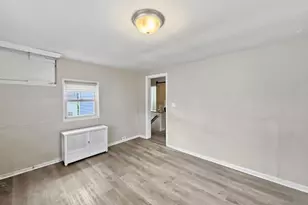 733 Schuyler Ave, Lyndhurst Township, NJ 07071 - Photo 24