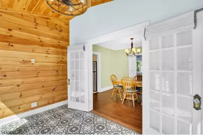 384 Catherine St, Somerville, NJ 08876 - Photo 16