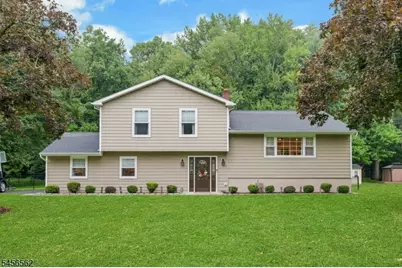 27 Big Piece Rd, Fairfield, NJ 07004 - Photo 1