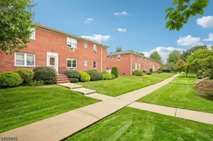 61 Knox Terrace, Wayne, NJ 07470 - Photo 12