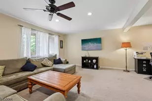 411 Heights Dr, Haledon, NJ 07508 - Photo 34