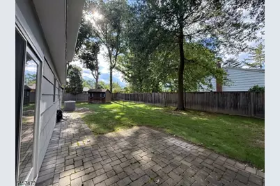 65 Branford Rd, Hanover Township, NJ 07981 - Photo 24