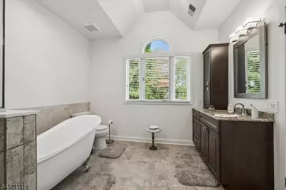 703 Timberbrooke Drive, Bedminster Township, NJ 07921 - Photo 20