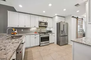 703 Timberbrooke Dr, Bedminster Township, NJ 07921 - Photo 10