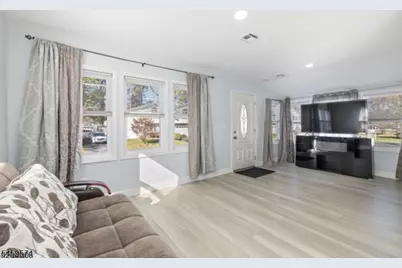 57 Harding Ave, Clark Township, NJ 07066 - Photo 6