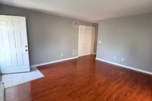 306 W Main St, Bound Brook, NJ 08805 - Photo 4