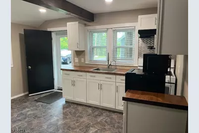 1230 State Rt 23, Wantage, NJ 07461 - Photo 2