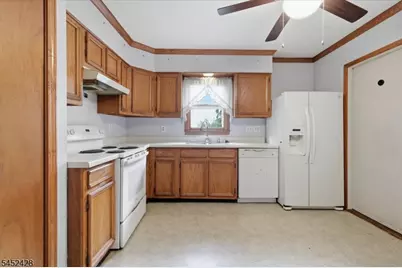 2 Warren Pl, Belvidere, NJ 07823 - Photo 10