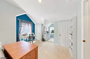 17 Middle Ave, Summit, NJ 07901 - Photo 18