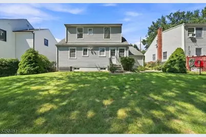 17 Middle Ave, Summit, NJ 07901 - Photo 24
