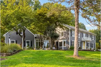 6 Fawn Ridge Rd, Clinton Township, NJ 08833 - Photo 4