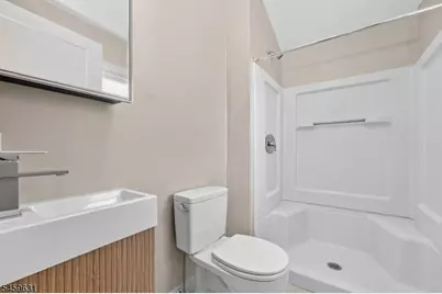 569 Congress St, Phillipsburg, NJ 08865 - Photo 10