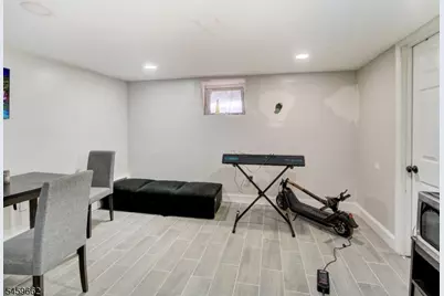 18 Shanley Ave, Newark, NJ 07108 - Photo 24