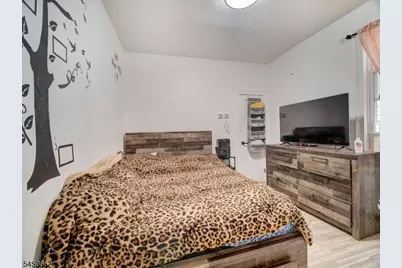 18 Shanley Ave, Newark, NJ 07108 - Photo 20