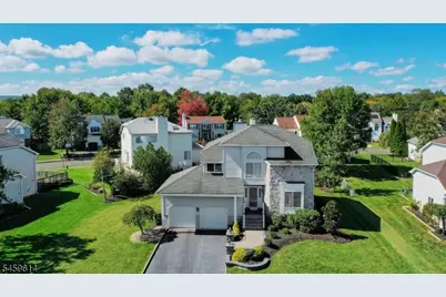 20 Crammer Ln, Hillsborough Township, NJ 08844 - Photo 4