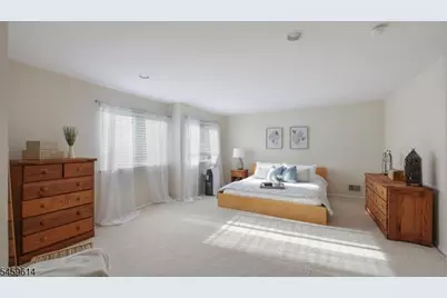 20 Crammer Ln, Hillsborough Township, NJ 08844 - Photo 16