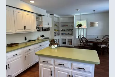 9 Nightingale Rd, Knowlton Township, NJ 07825 - Photo 4